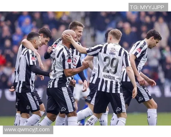 埃因霍温对阵赫拉克勒斯精彩直播全程回顾与分析